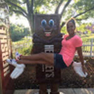 Meet your Posher, Nianni